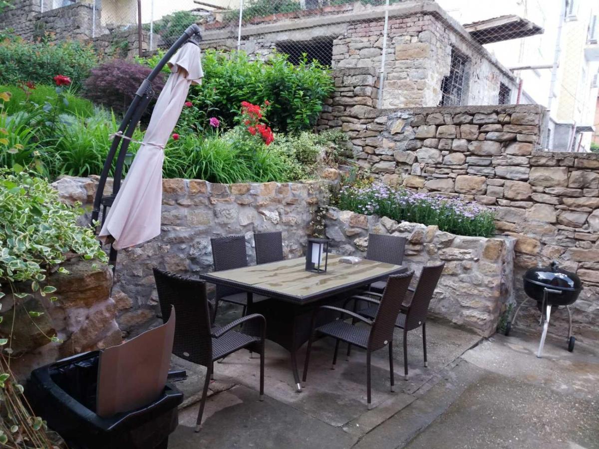 Vitality Guest House Veliko Tŭrnovo Exterior photo